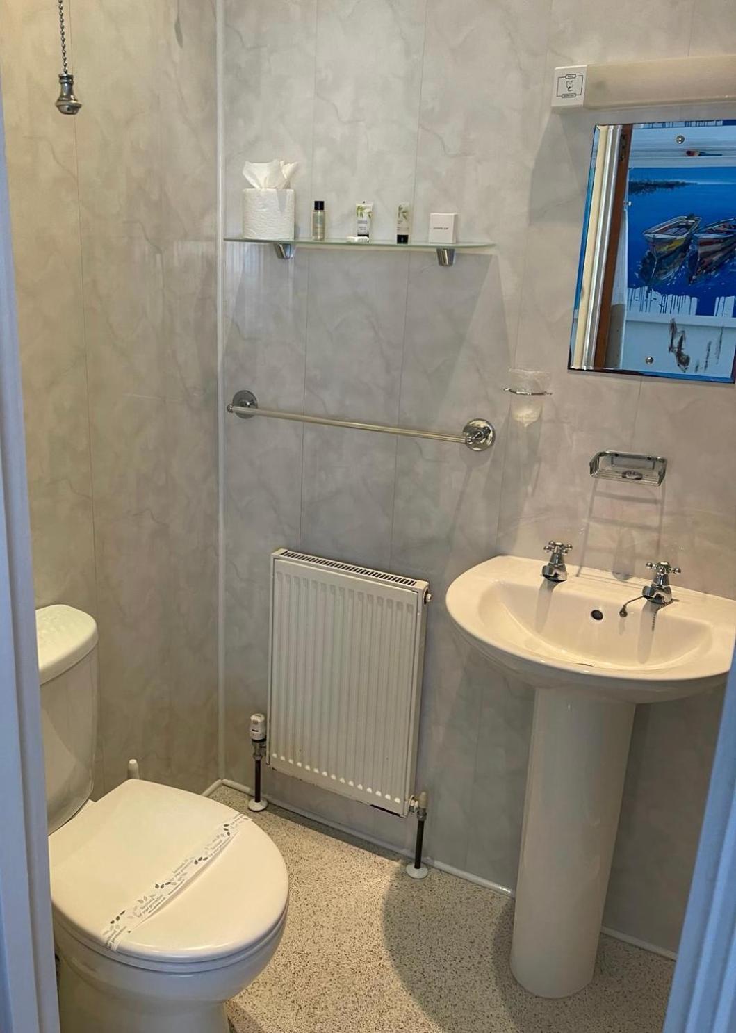 Capri Guest House Torquay Kültér fotó